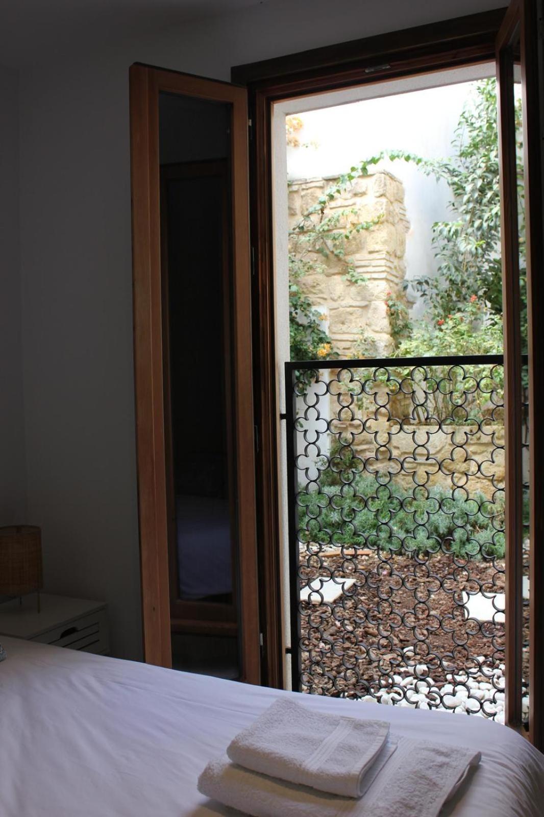 Apartmán La Casa De La Escalera Bajo Derecha Córdoba Exteriér fotografie